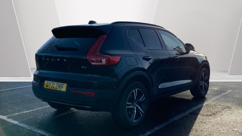 Volvo Xc40 2.0 B4P R DESIGN 5dr Auto Petrol Estate